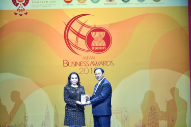 golf-long-thanh-nhan-giai-thuong-doanh-nghiep-vi-su-phat-trien-xa-hoi-ben-vung-2019-cua-asean-bac